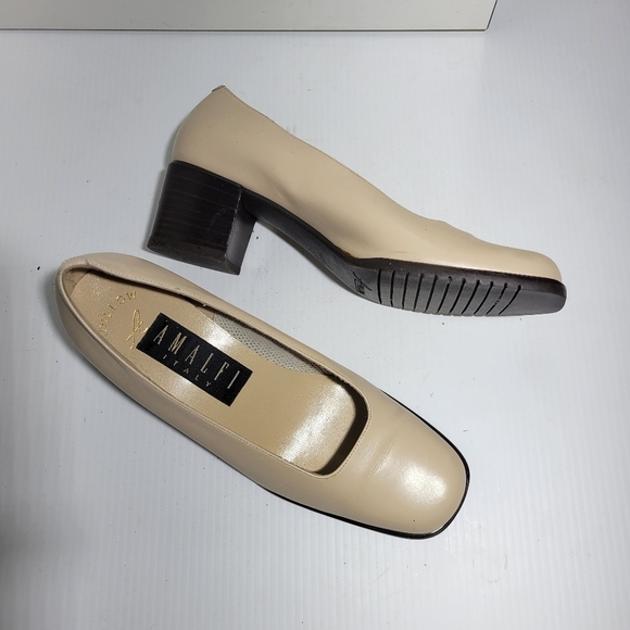 ❤️ 3 for $35 Amalfi leather block heel square toe beige neutral tan shoes 6.5 - Picture 1 of 7